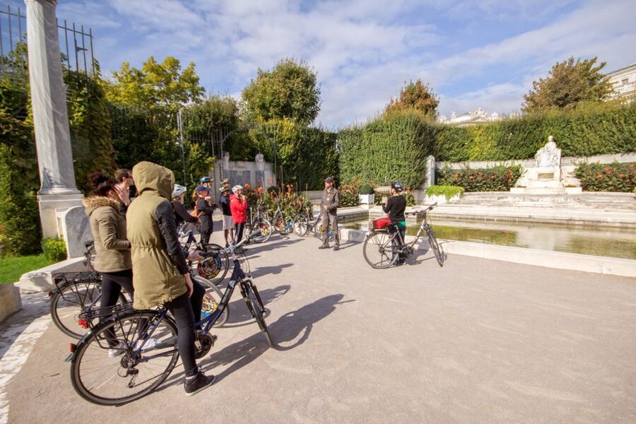 Classic Vienna: 3-Hour Guided Bike Tour - How the ride feels in real life: pace, safety, and group energy