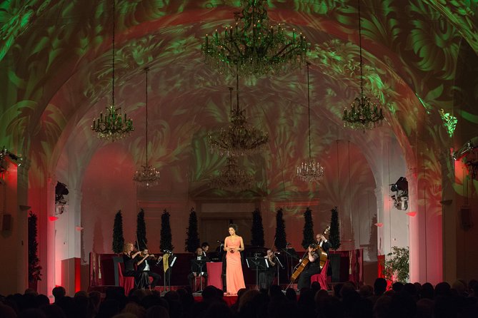 Exclusive Evening at Schönbrunn Palace: After-Hours Audiotour, Dinner, Concert - Timing and Logistics: The 5-Hour Rhythm