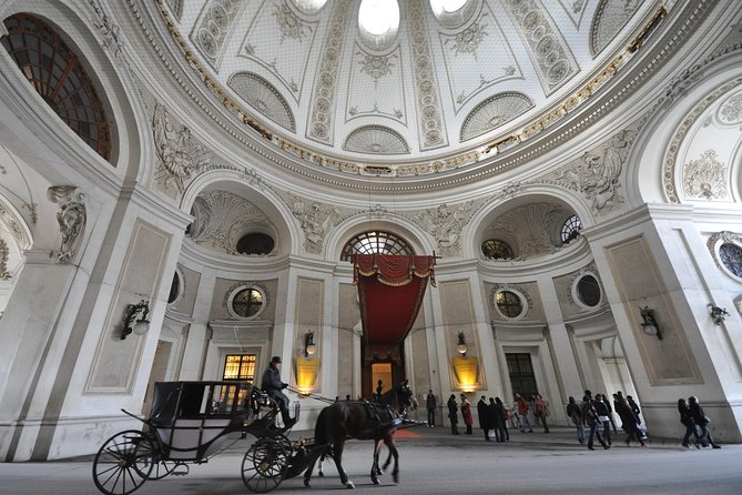 Exclusive Vienna Old Town Highlights Walking Tour (max. 6 persons) - Finding the Guide: Albertinaplatz to the Opera Area