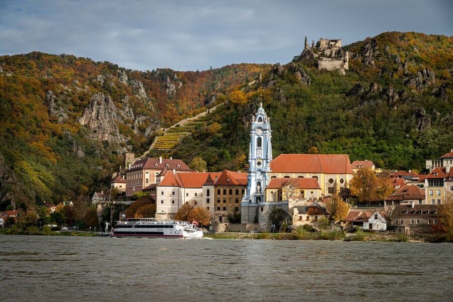 From Vienna: Dürnstein and Wachau Cruise - What you can expect on board: staff, comfort, and cleanliness