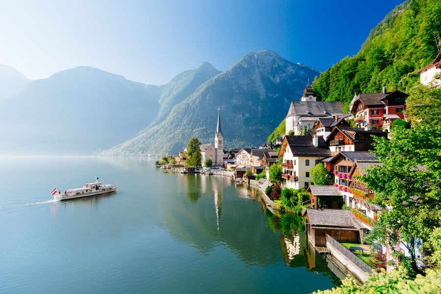 From Vienna: Full Day Trip to Hallstatt and Salzkammergut - Key highlights you will feel immediately