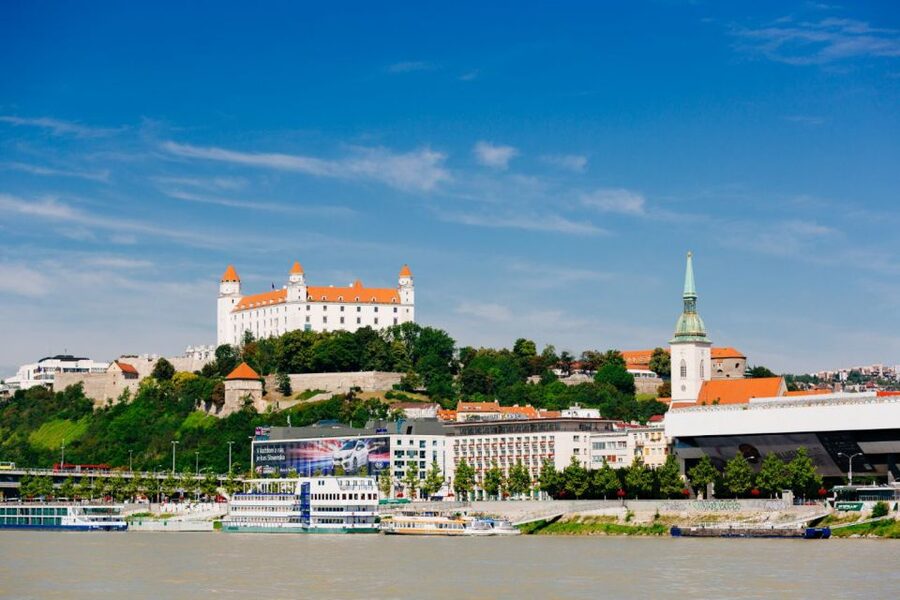 From Vienna: Guided Tour to Bratislava with Speed Boat Ride - The Vienna to Bratislava Morning: Coach Comfort and a Clear Start