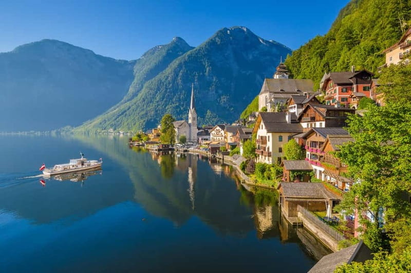 From Vienna: Hallstatt Guided Day Tour - The van day in detail: timing, breaks, and comfort