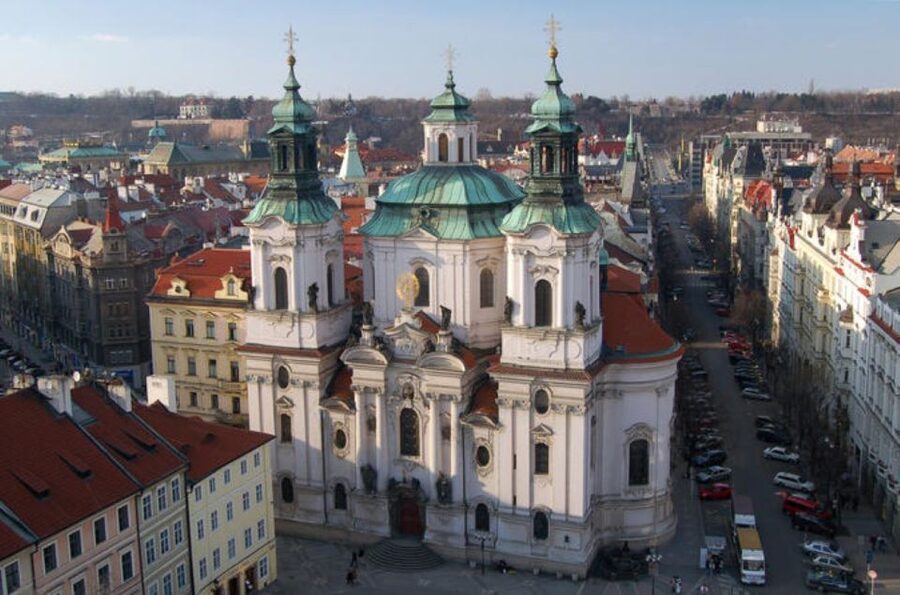 From Vienna: Prague Small-Group Guided Day Tour - The Prague Handoff: Meeting Your Local Guide in the Right Place