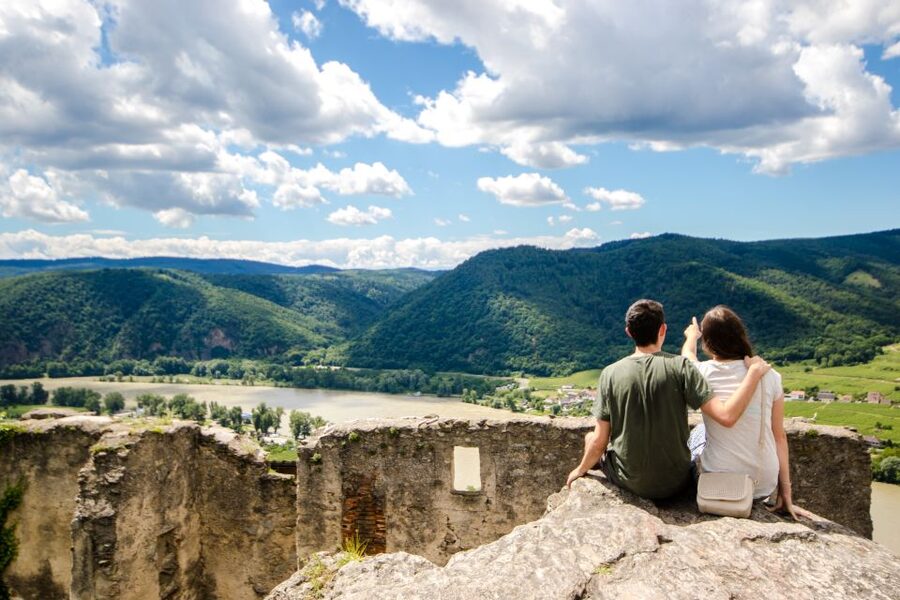 From Vienna: Wachau Valley Day Tour with Wine Tasting - What you actually learn from the Wachau wine tastings