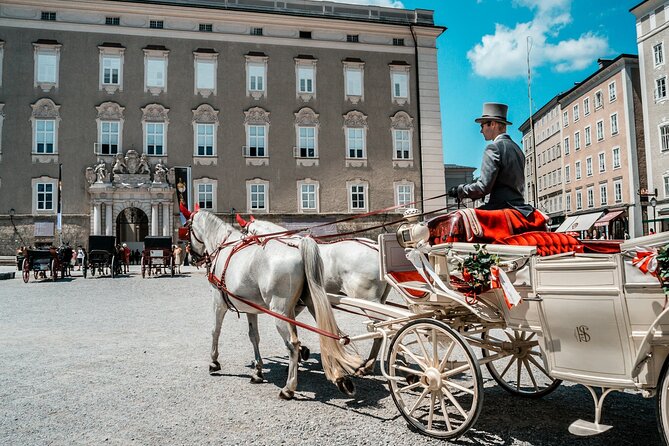 Full Day Tour from Vienna to Wachau, Melk, Hallstatt and Salzburg - Vienna to Durnstein along the Danube, where the day starts scenic