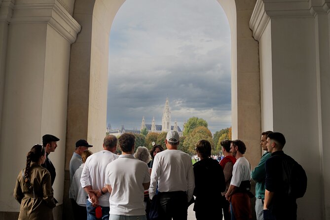 Guided Walking Tour of Vienna City Center Highlights - Stop 1: Minoritenkirche and the Last Supper mosaic