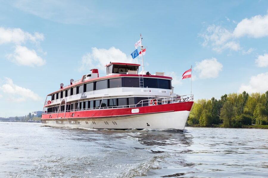 Krems: Wachau Valley River Cruise with 3-Course Meal - Value check: is $76 worth it?