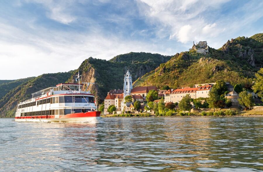 Krems: Wachau Valley River Cruise with 3-Course Meal - What you see along the Danube: Melk Abbey, Schönbühel Palace, Dürnstein