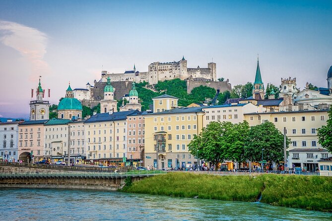 Private Day Tour of Hallstatt and Salzburg from Vienna - A Long, Scenic Loop: Hallstatt and Salzburg in One Private Day