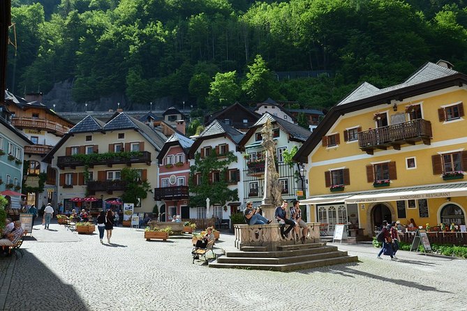 Private Day Tour Trip Salzburg Hallstatt and Melk from Vienna - What to do with your time: small decisions that prevent disappointment