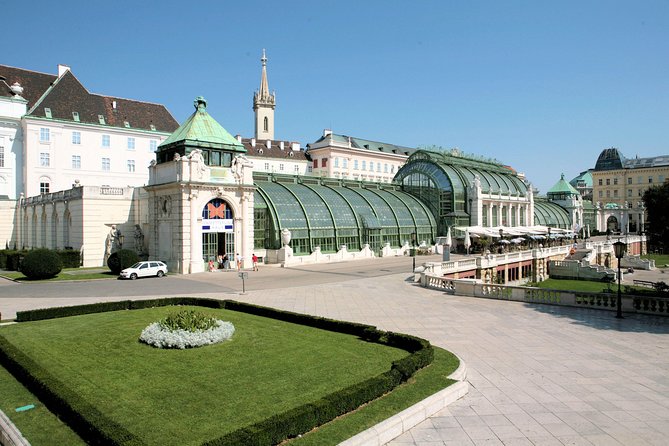 Schmetterlinghaus - Imperial Butterfly House Vienna Admission Ticket - Palm House and the educational film screening: what to expect