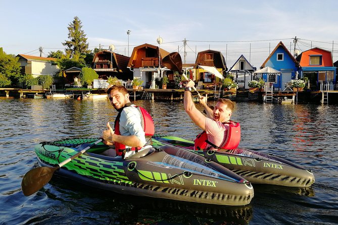Small-Group Guided Kayak Tour of Vienna - Paddling past the UN’s international district