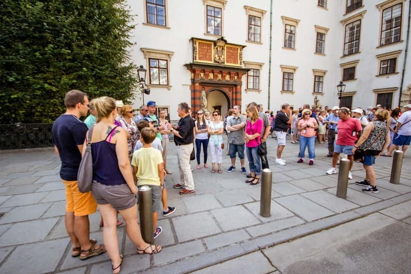 Vienna: 2 Hours Sightseeing Walking Tour - Vienna State Opera and Sisi’s Diamond Stars