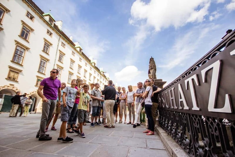Vienna: 2 Hours Sightseeing Walking Tour - Meeting at Loos Haus, Michaelerplatz 3 (and Finding the Spot)