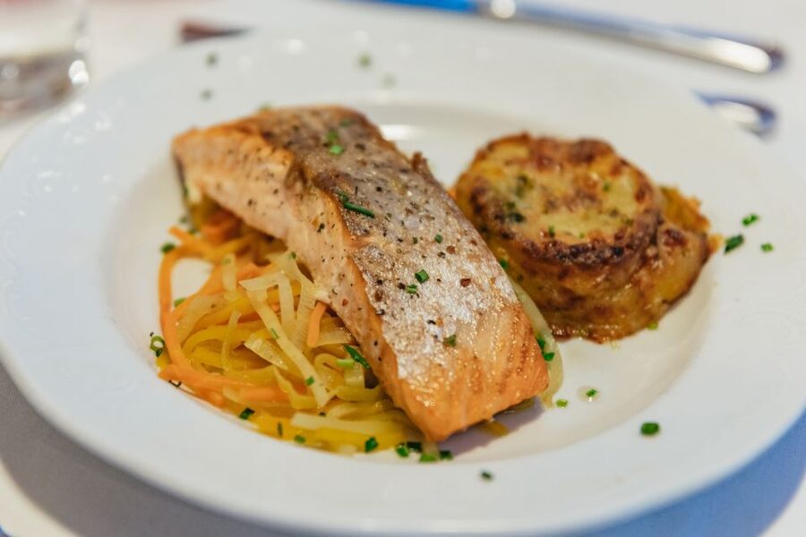 Vienna: 3-Course Evening Dinner Cruise - Price and value: is $85 worth it in Vienna?