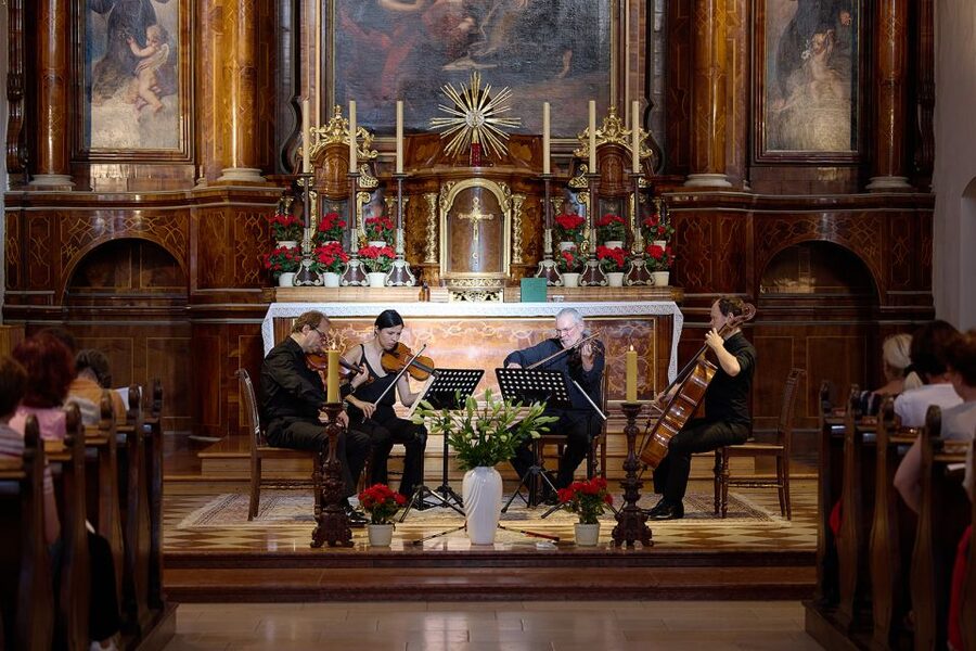 Vienna: A Little Night Music - Concert at Capuchin Church - Emperor Quartet Vienna: why the performance level matters