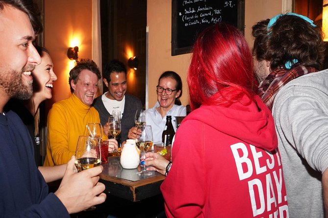Vienna After Dark: Private Evening Food & Drink Experience - Le Troquet: a French-pub style break with Austrian wine