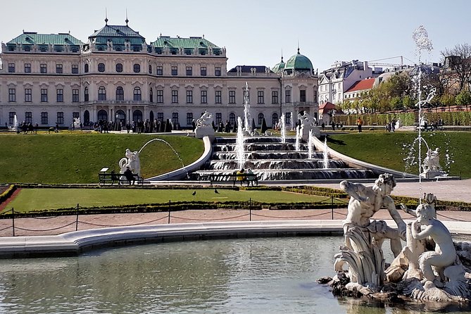 Vienna at First Glance a Private Walking Tour for First Timers - Doorstep Pickup and Meeting Points That Reduce Stress