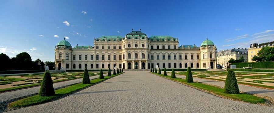 Vienna: Belvedere Palace Skip-the-Line Tour - Klimt, Monet, van Gogh, Schiele: how the art tour stays understandable