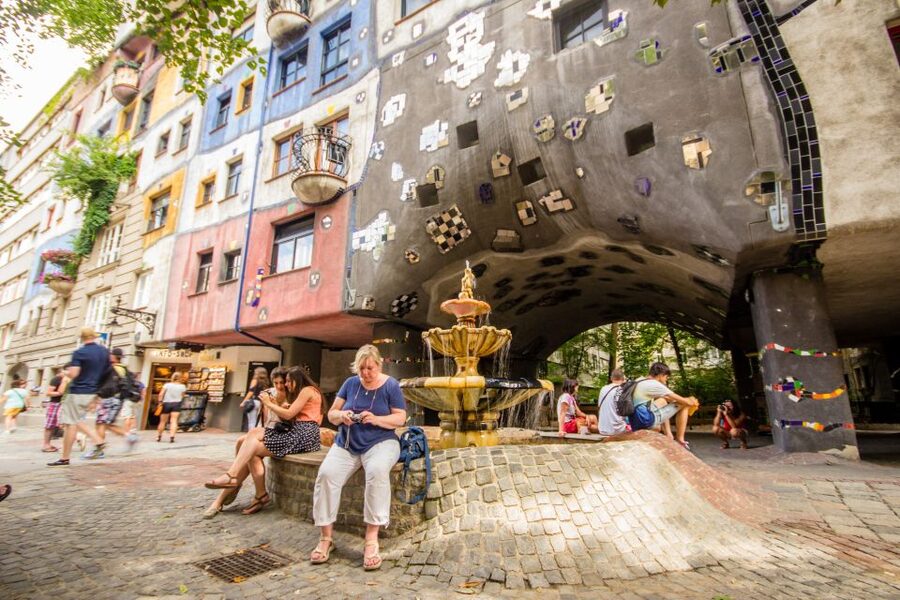Vienna by Bike 3-Hour All-In-One City Bike Tour in English - Who should book this Vienna by bike tour