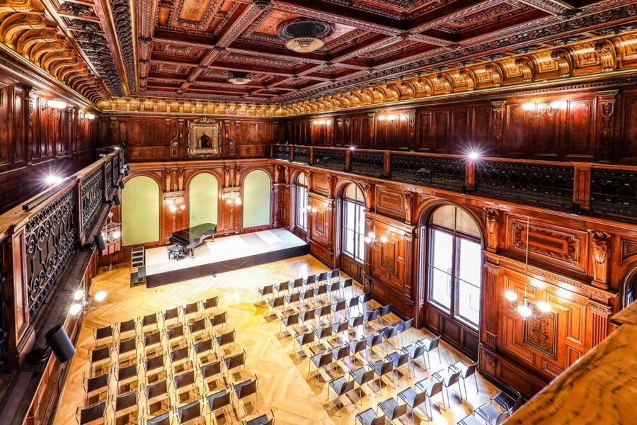 Vienna: Classical Concert at Eschenbach Palace - Eschenbach Palace gives the show its magic