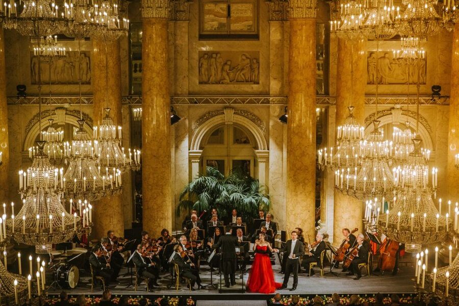 Vienna: Concert Tickets for Vienna Hofburg Orchestra - Seats, comfort, and the phone reality check