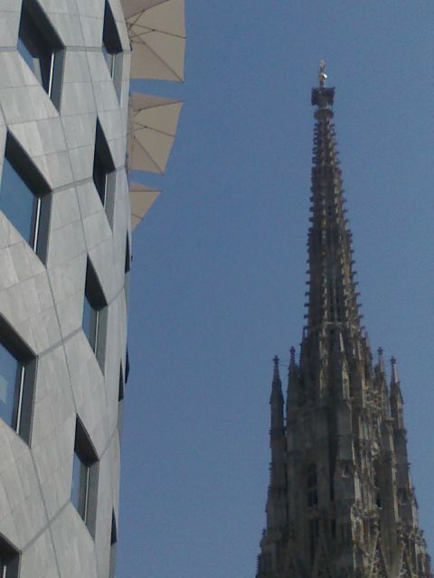 Vienna: Courtyards & Hidden Places Walking Tour - Traditional Viennese Cuisine, Told as City Culture