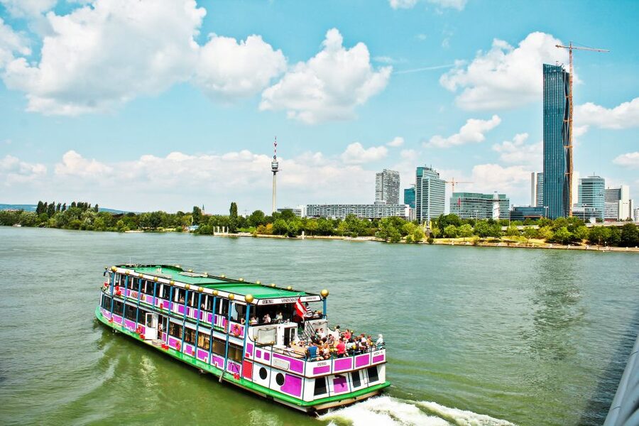 Vienna: Danube River Cruise w/ optional Viennese Specialties - Onboard Viennese food: good to plan around, not all-or-nothing