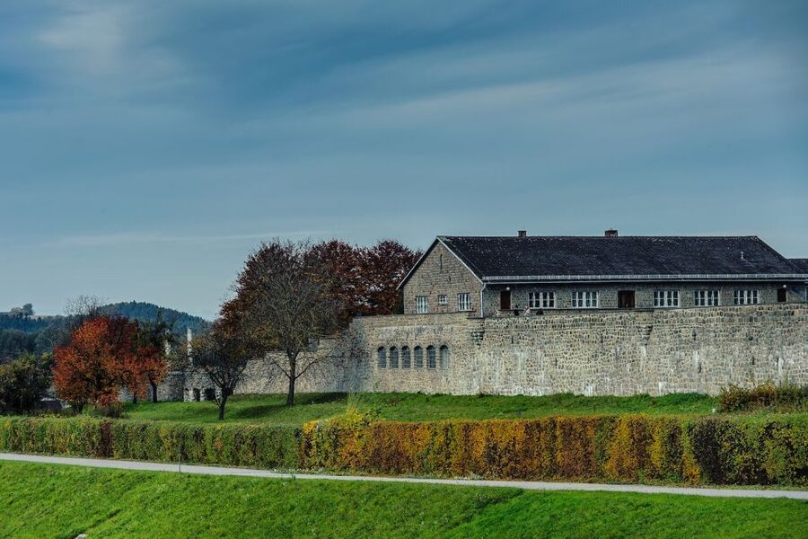 Vienna: Day Trip to Mauthausen Concentration Camp Memorial - Audio Guides in 12 Languages: A Useful Safety Net for Hard Material