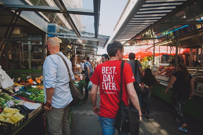 Vienna for Food Lovers: Cafés, Markets & Austrian Cuisine - Würstelstand: Austrian street food culture, mustard and pickles energy