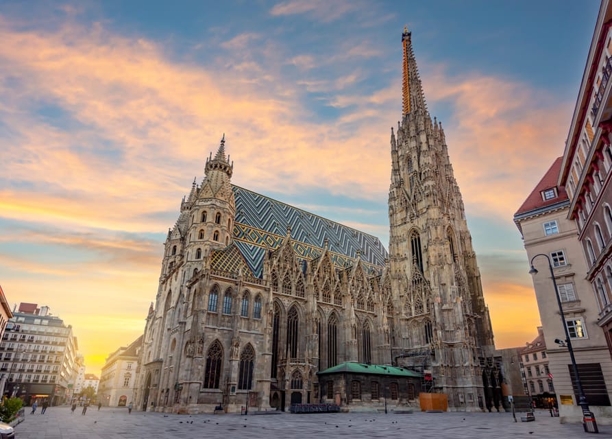 Vienna: Guided Walking Tour of City Highlights & Hidden Gems - Why this 2-hour Vienna highlights walk works so well