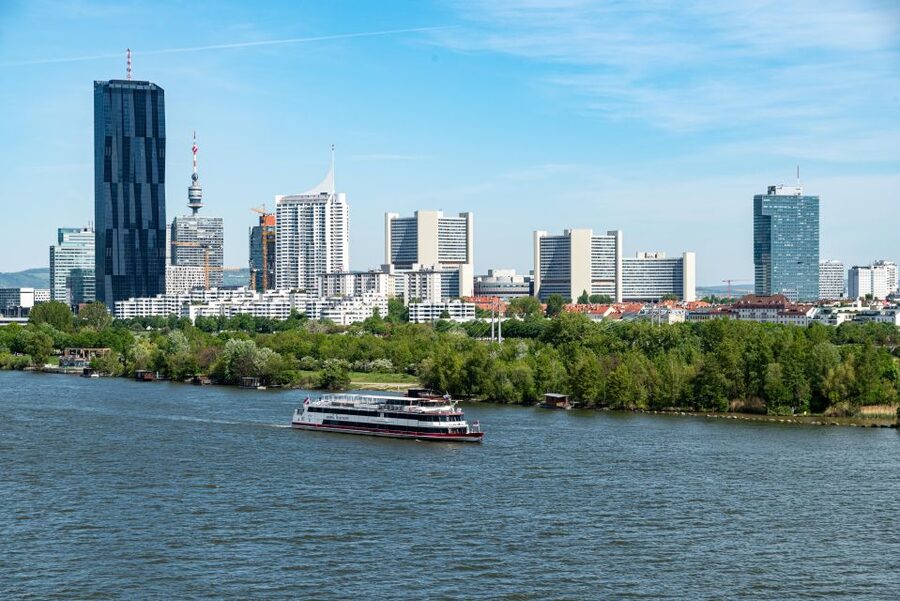 Vienna: Heurigen Cruise with Viennese Songs and Buffet - Key things to know before you go
