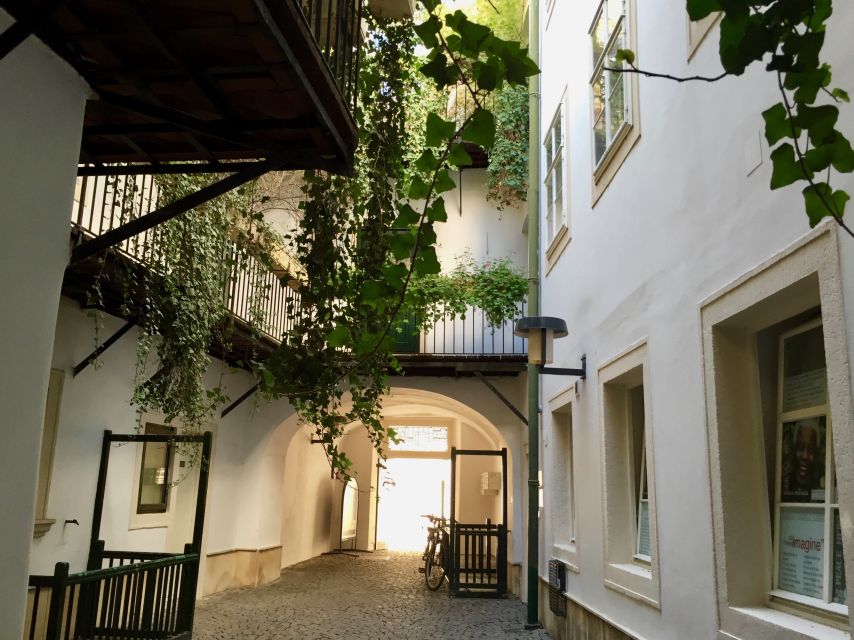 Vienna: Hidden Gems near St. Stephen's & Old University - Mozart in Vienna, Including the Myths to Skip