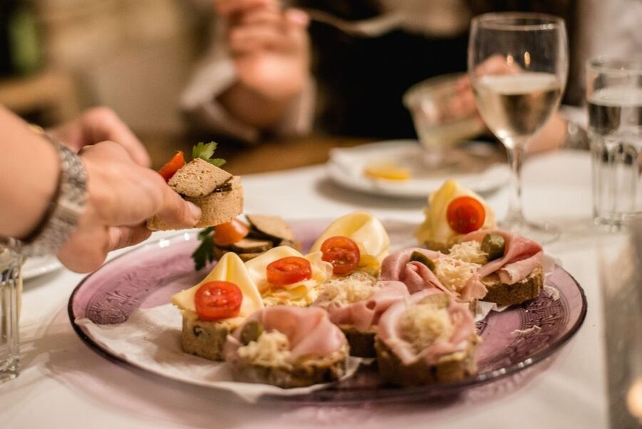 Vienna: Hidden Wine Cellars Tasting Experience - Who This Tour Fits Best (and Who Should Skip It)