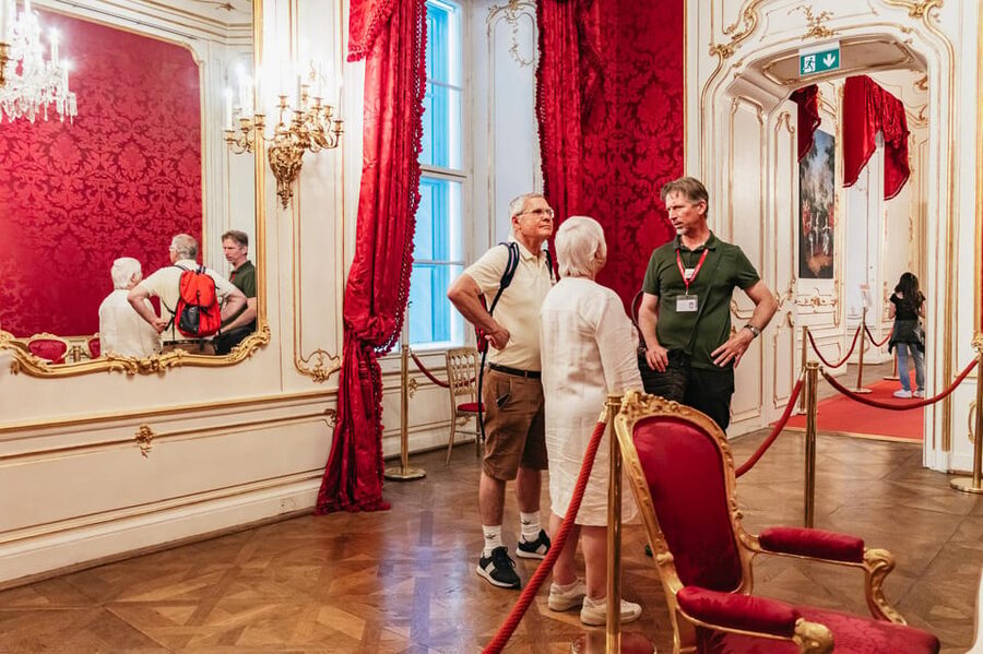 Vienna: Hofburg and Empress Sisi Museum Guided Tour - Stables and palace courtyards: the working side of imperial life
