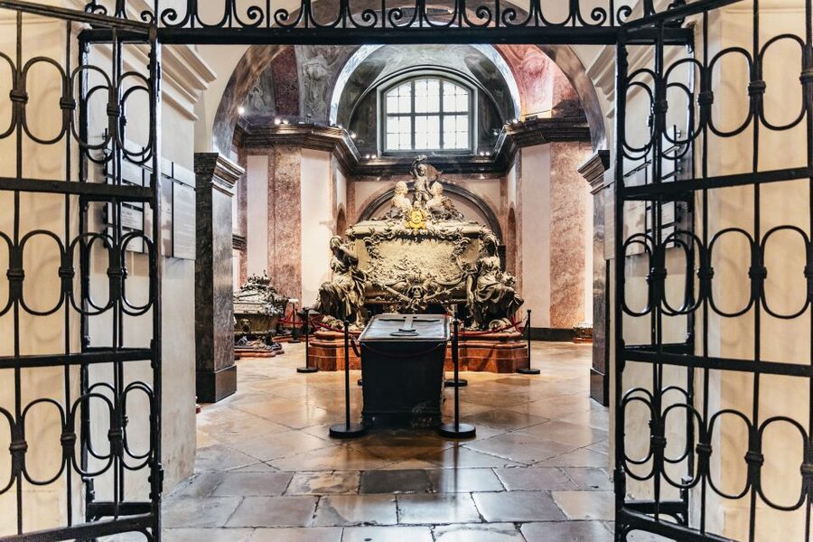 Vienna: Imperial Crypt Entrance Ticket - Vault-to-vault layout: how to navigate without getting lost in the details