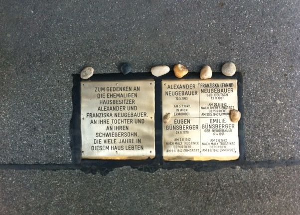 Vienna: Jewish Life in Leopoldstadt 2-Hour Walking Tour - Walking off the beaten path in the 2nd district