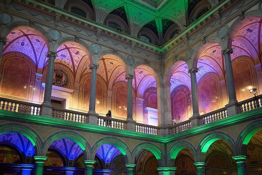 Vienna: MAK - Museum of Applied Arts - Tickets - Vienna’s MAK Building on the Ringstraße: Big Architecture, Easy to Love