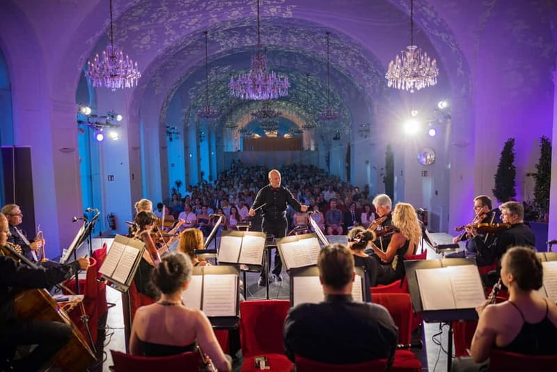 Vienna: Mozart and Strauss Concert at Schönbrunn - The music: Mozart melodies, Strauss waltzes, and opera voices