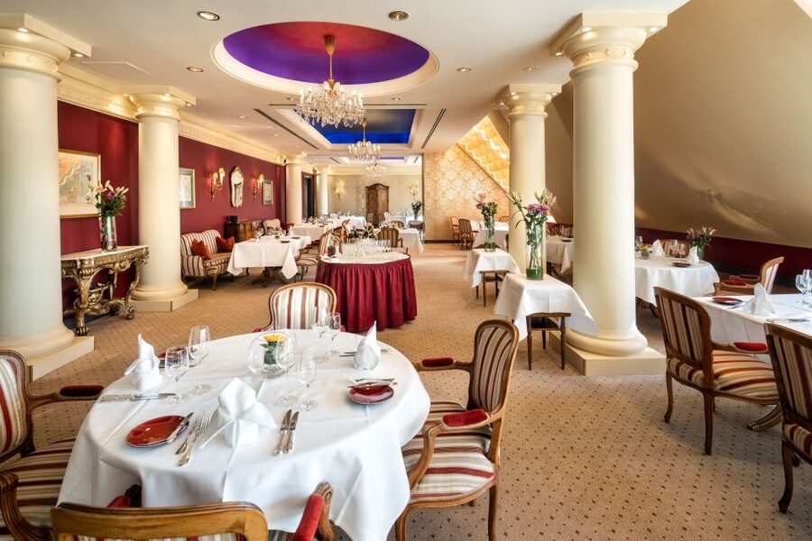 Vienna: Mozart Concert and Austrian Delights Dinner - What is included, and how to budget for drinks