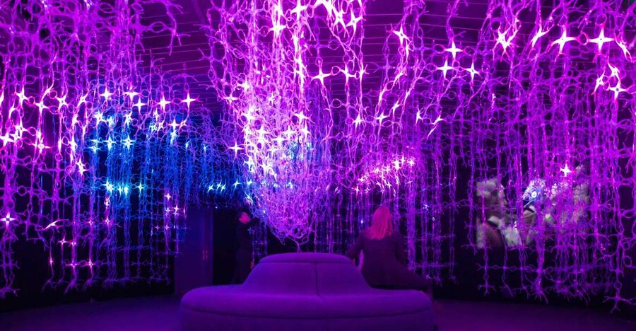 Vienna: Mythos Mozart Experience - The REQUIEM - MOZARTS DEATH candle room (the instant mood setter)