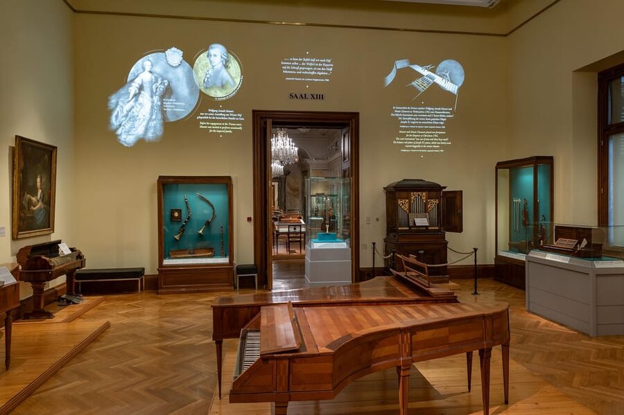 Vienna: New Hofburg Palace Audio-Guided Tour & Entry Ticket - Ornate rooms and the New Wing feel: where the palace atmosphere matters