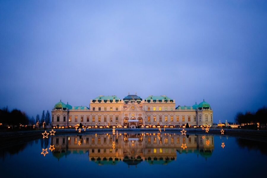 Vienna: Panoramic Night Tour by Bus - Audioguide in 16 languages: how to use it so it actually helps