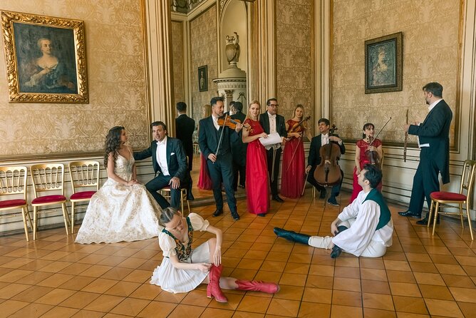 Vienna Residence Orchestra: Mozart and Strauss Concert - Finding Palais alte Börse at Wipplingerstrasse 34 without stress