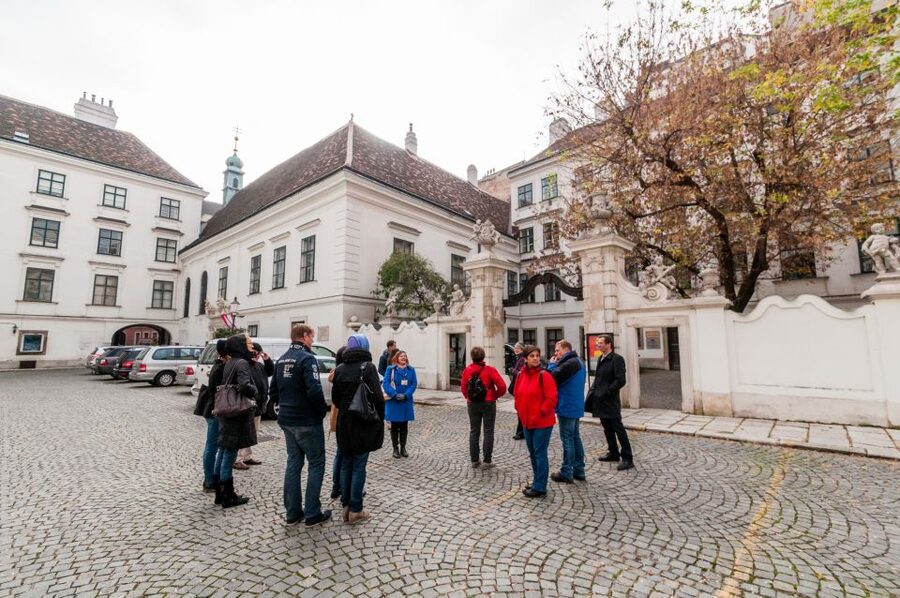 Vienna: Romantic Old Town 2-Hour Discovery Tour - Key things to know before you go