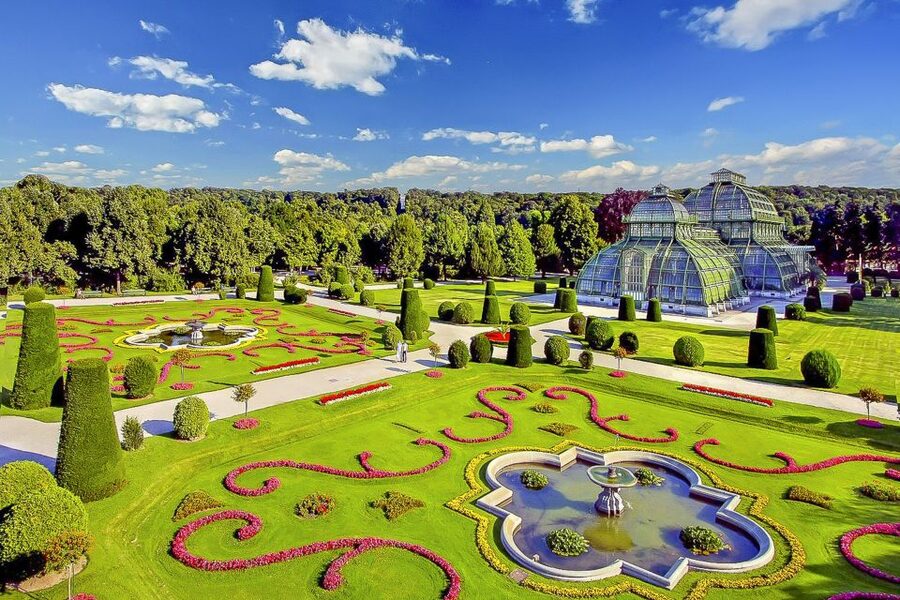 Vienna: Schönbrunn Palace & Gardens Skip-the-Line Tour - Enter Schönbrunn Fast, Without Losing Your Vienna Time