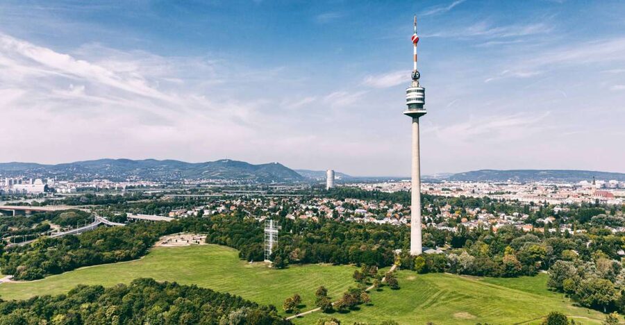 Vienna: Skip-the-Line Entrance Ticket to the Danube Tower - Donauturm at 150 meters: why this tower works in a Vienna day