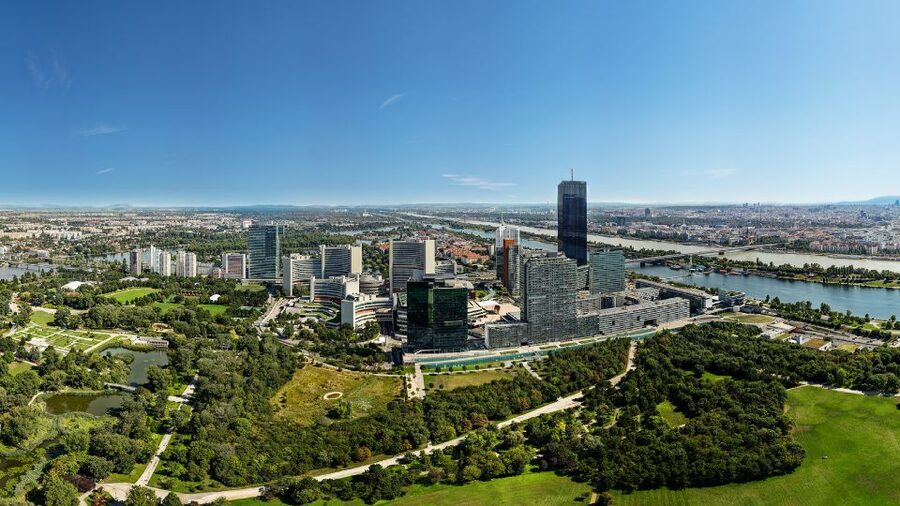 Vienna: Skip-the-Line Entrance Ticket to the Danube Tower - The express lift ride: fast up, with one fun surprise
