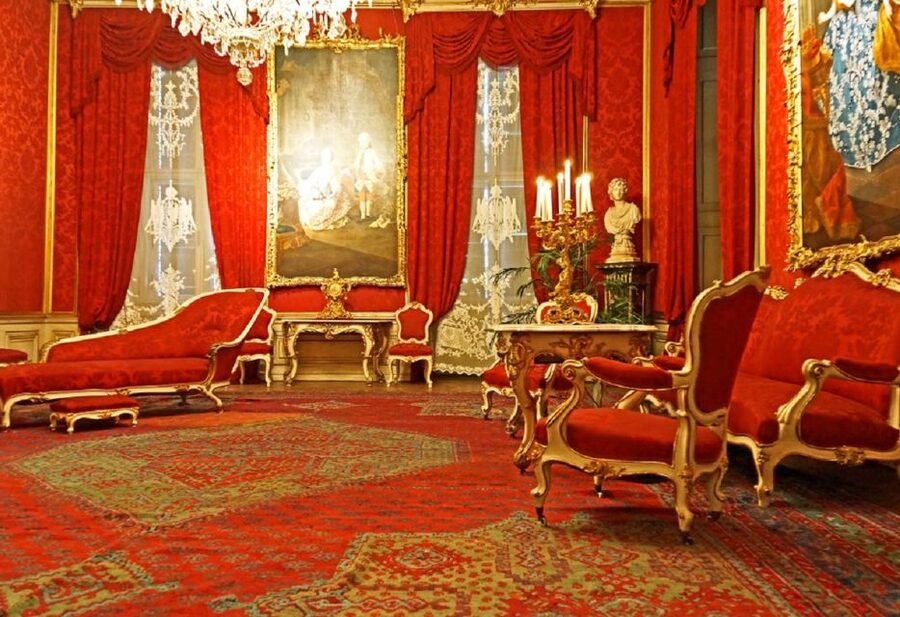 Vienna: Skip-the-Line Hofburg Ticket & Sisi Museum Tour - Skip-the-line: what you actually save (and what you cannot)